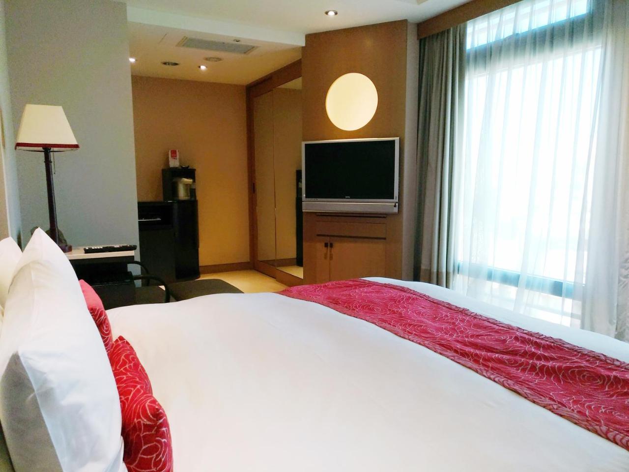 Landmark Inn New Taipei City Bagian luar foto