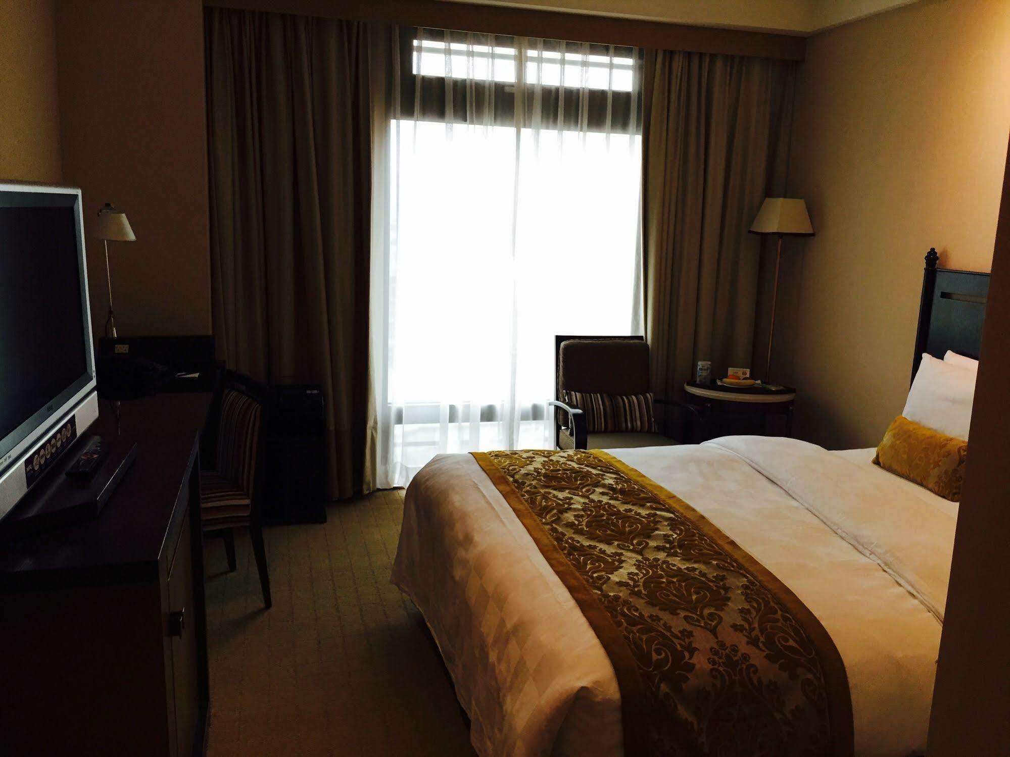 Landmark Inn New Taipei City Bagian luar foto