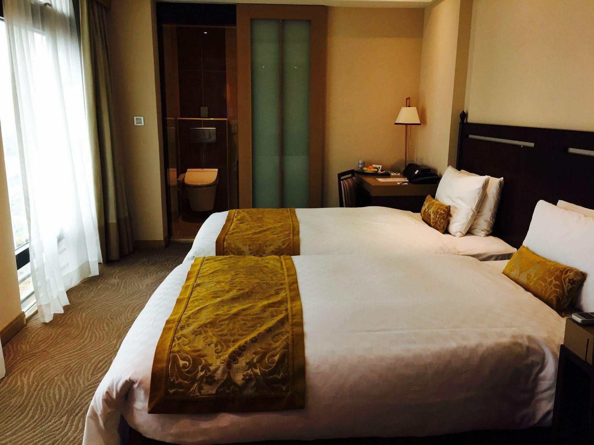 Landmark Inn New Taipei City Bagian luar foto